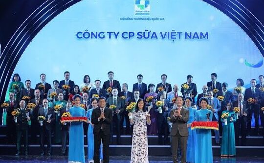 Vinamilk" “Thương hiệu Quốc gia” 6 lần liên tiếp