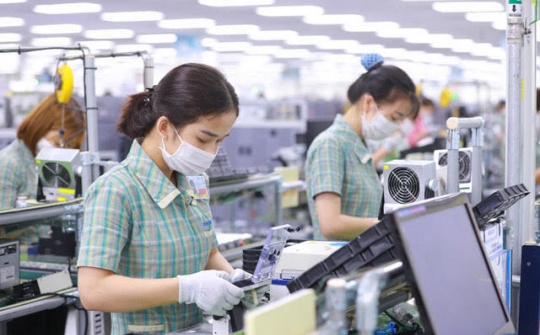 Xuất siêu kỷ lục, hàng chục mặt hàng vượt mốc 1 tỷ USD