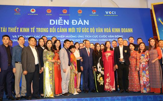 Cần một tầm nhìn đa chiều về văn hóa doanh nghiệp