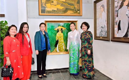 Ấn tượng triển lãm: Phụ nữ và Hòa bình