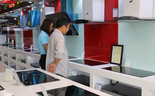 Thị trường nhà bếp sôi động dịp cuối năm 2020