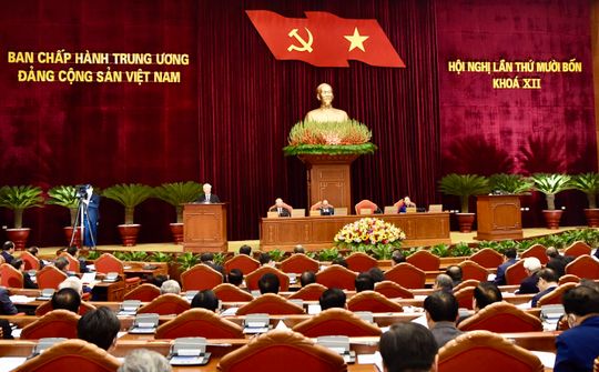 Khai mạc Hội nghị Trung ương 14