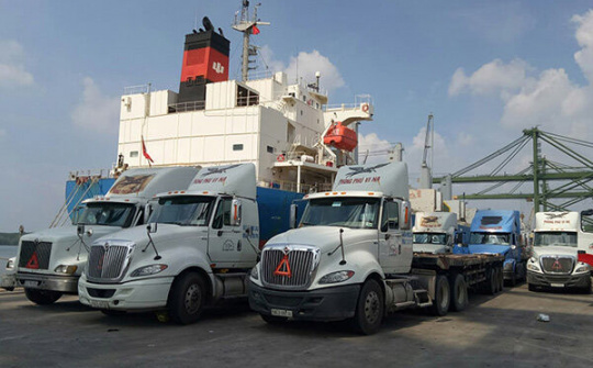 Phong Phú Vi Na: Đẩy mạnh phát triển ngành dịch vụ Logistics và nguồn nhân lực