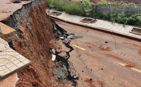 Đắk Nông: Liên tiếp xảy ra sụt lún, sạt trượt nghiêm trọng tại dự án khu công nghiệp Nhân Cơ