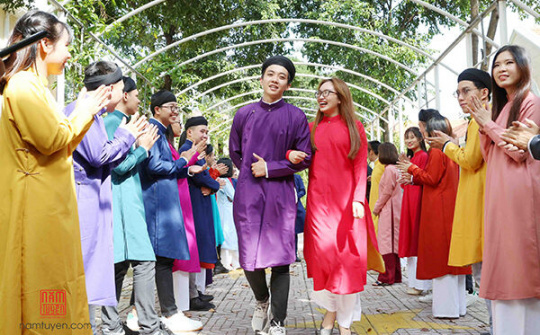 Huế: Tổ chức ngày hội tôn vinh Áo dài Việt Nam