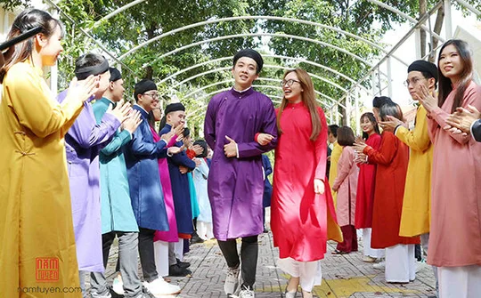 Huế: Tổ chức ngày hội tôn vinh Áo dài Việt Nam