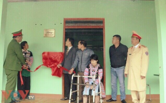 Doanh nhân Trịnh Anh Tuấn: Người sưởi ấm tình thương cho những bản làng