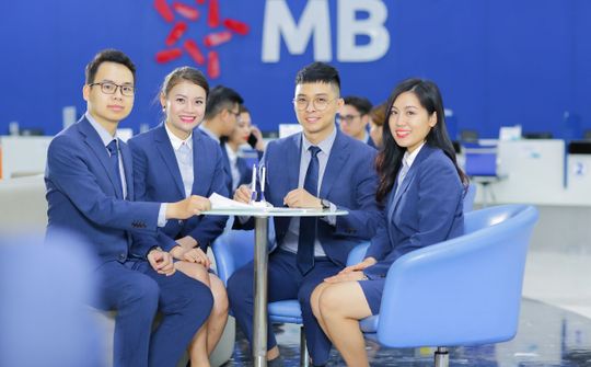 Nhận giải thưởng của The Asian Banker, MB chứng tỏ sức bật nhờ chuyển đổi số