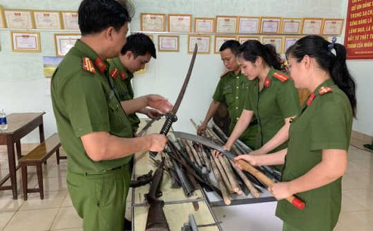 Công an Tp. Buôn Ma Thuột: Tăng cường công tác tuyên truyền, vận động thu hồi vật liệu nổ