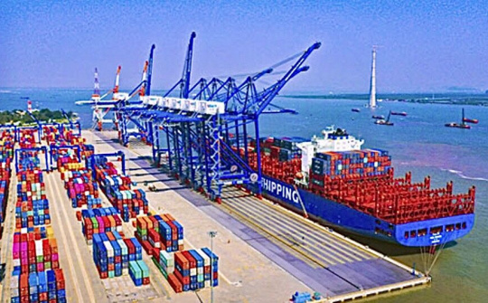 Việt Nam đạt top 5 BXH dòng chảy thương mại quốc tế