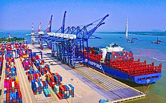 Việt Nam đạt top 5 BXH dòng chảy thương mại quốc tế