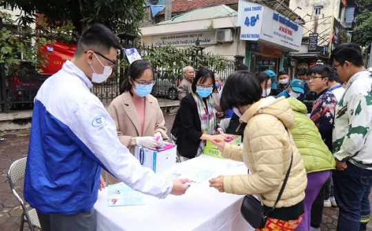 Những gương sáng góp phần to lớn trong việc chống dịch