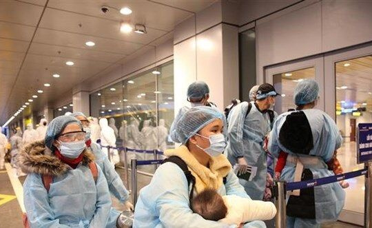 30 công dân Việt Nam từ Vũ Hán đã được đưa về nước an toàn