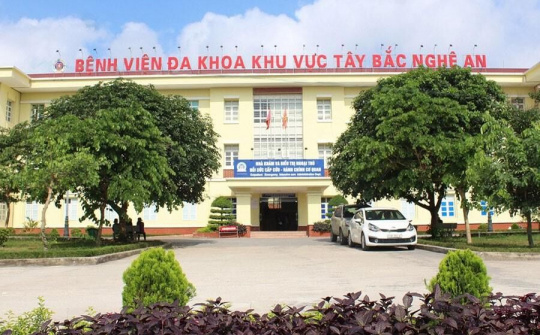 Bệnh viện ĐK Tây Bắc Nghệ An cách ly người đàn ông từng tiếp xúc với chồng của bệnh nhân dương tính với nCoV