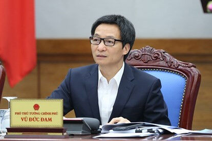 Phó Thủ Tướng Vũ Đức Đam: "Phải đảm bảo an toàn, sức khỏe cho học sinh khi đi học trở lại"