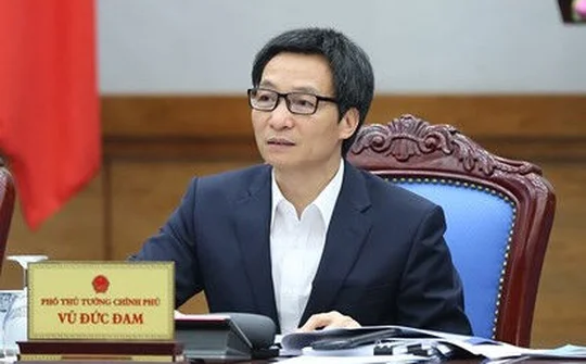 Phó Thủ Tướng Vũ Đức Đam: "Phải đảm bảo an toàn, sức khỏe cho học sinh khi đi học trở lại"
