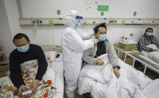 Trung Quốc chống dịch bằng hết sức của mình