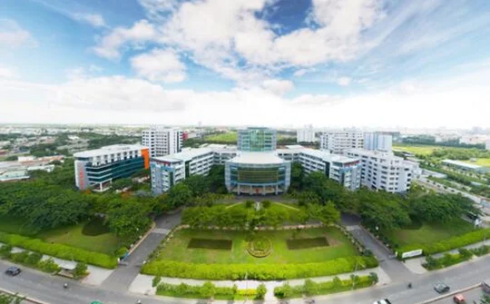 Đại học Tôn Đức Thắng lọt tốp 10 đại học nghiên cứu hàng đầu ASEAN