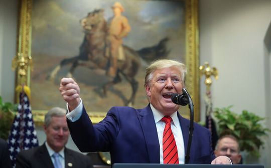 Tổng thống Mỹ Donal Trump muốn Nga dừng ủng hộ quân đội Syria