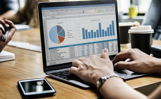 Tập trung nghiên cứu phương pháp thống kê mới, hiện đại