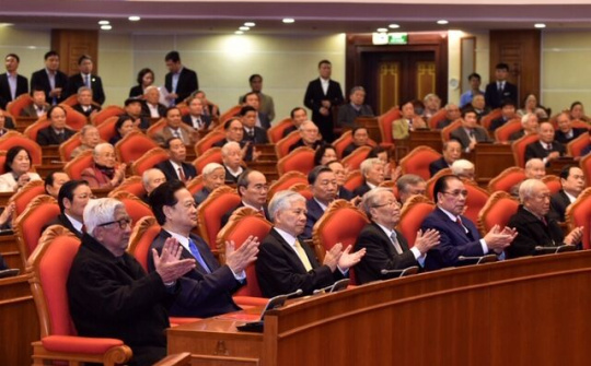 Bộ Chính trị gặp mặt các đồng chí nguyên lãnh đạo cấp cao của Đảng và Nhà nước