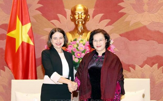 Chia sẻ thông tin và kinh nghiệm ứng phó với COVID-19 giữa Việt Nam và Australia