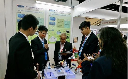 Học sinh Việt Nam đạt giải Sáng tạo và Đổi mới quốc tế tại Malaysia