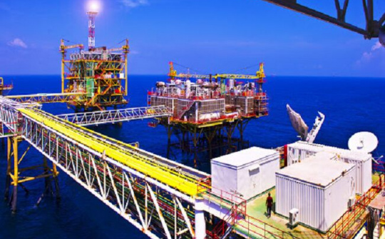 Việt Nam giành thắng lợi vĩ đại về tăng trưởng kinh tế và hội nhập quốc tế