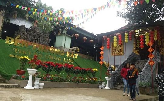 Về chốn linh thiêng những ngày đầu năm, một nét đẹp văn hóa có từ ngàn xưa