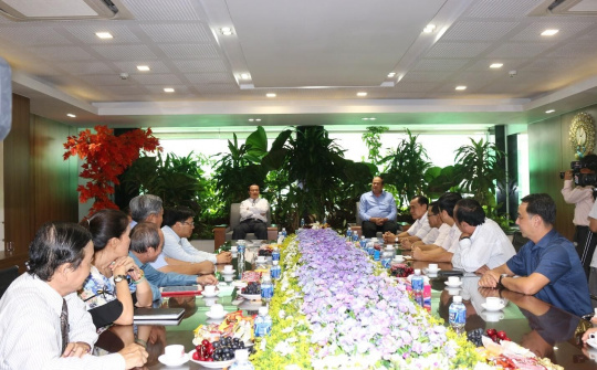 Lãnh đạo tỉnh An Giang thăm và làm việc với Tập đoàn Sao Mai nhân dịp Xuân Canh Tý 2020