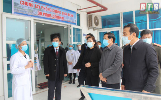 Lãnh đạo tỉnh Thái Bình kiểm tra công tác phòng, chống dịch tại một số bệnh viện và doanh nghiệp