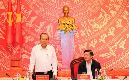 Phó Thủ tướng Trương Hòa Bình làm việc với cán bộ chủ chốt tỉnh Đăk Lăk