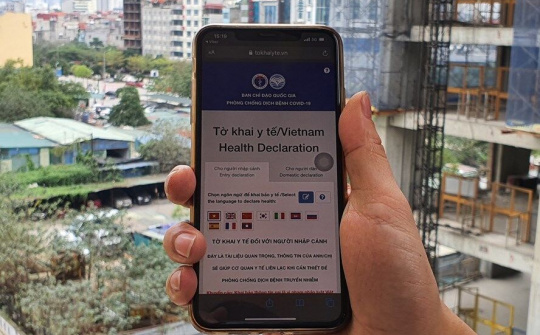 Yêu nước chỉ đơn giản là hành động khai báo y tế tự nguyện một cách trung thực
