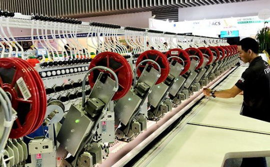 Khó khăn, dịch bệnh, hàng chục ngàn doanh nghiệp rời thị trường