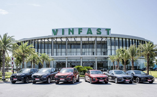 Truyền hình Thụy Sỹ gọi VinFast là ‘kẻ thách thức ngành ô tô thế giới’