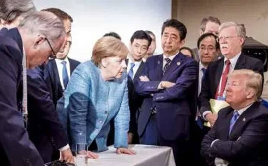 Quyết định bất ngờ của tổng thống Mỹ Donald Trump khiến Thế giới hỗn loạn