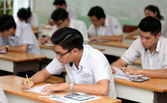 Bộ Giáo dục và Đào tạo (GD&ĐT) chính thức lùi kỳ thi THPT quốc gia