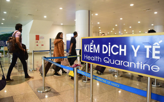 Bộ Ngoại giao nói về chính sách nhập, xuất cảnh cho người nước ngoài