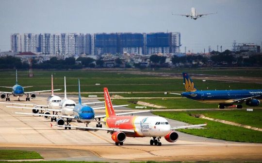 Kinh tế ngành hàng không, vận tải liêu xiêu vì Covid-19 đang xin tiếp sức giải cứu