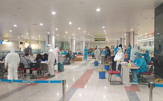 Người nước ngoài ghi nhận hệ thống y tế Việt Nam phòng chống dịch rất tốt