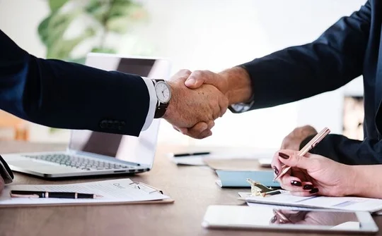 Định hướng hoàn thiện pháp luật kiểm soát thoả thuận sử dụng giá để hạn chế cạnh tranh