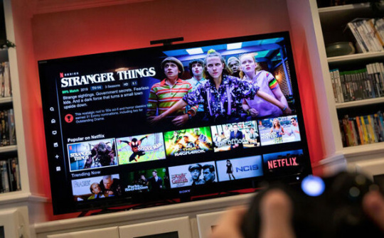 Mạng internet toàn cầu chịu sức ép lớn khi người dân ở nhà tránh Covid-19