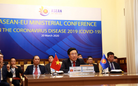 It right time for ASEAN, EU to strengthen cooperation in COVID-19 combat, DPM Minh says