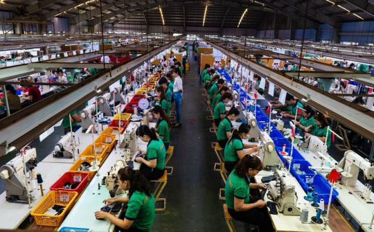 Nền kinh tế Việt Nam đang đối mặt với nhiều thách thức trong đại dịch toàn cầu