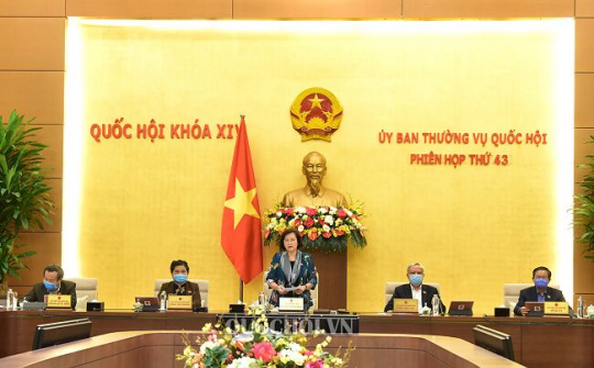 Ủy ban Thường vụ Quốc hội bế mạc phiên họp thứ 43