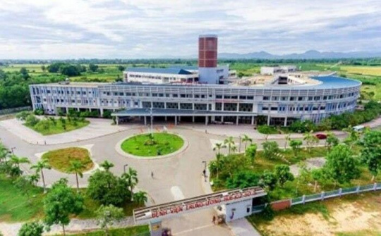 18 y bác sĩ viết đơn xin xông pha tuyến đầu chống dịch Covid-19