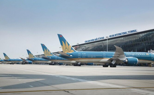 Hàng không liêu xiêu, bi đát do 'đóng cửa' bầu trời