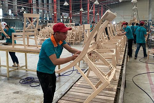 Đẩy mạnh xuất nhập khẩu gắn với xây dựng thương hiệu Việt