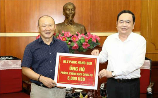 HLV Park Hang-seo đóng góp 5.000 USD cho quỹ phòng chống dịch Covid-19