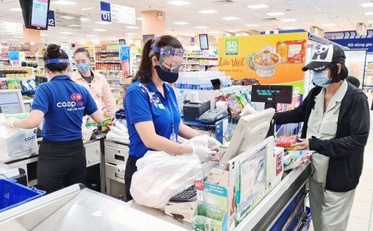 Doanh nghiệp, nhà bán lẻ TP.HCM đồng hành với người dân với tinh thần chống dịch tuyệt đối
